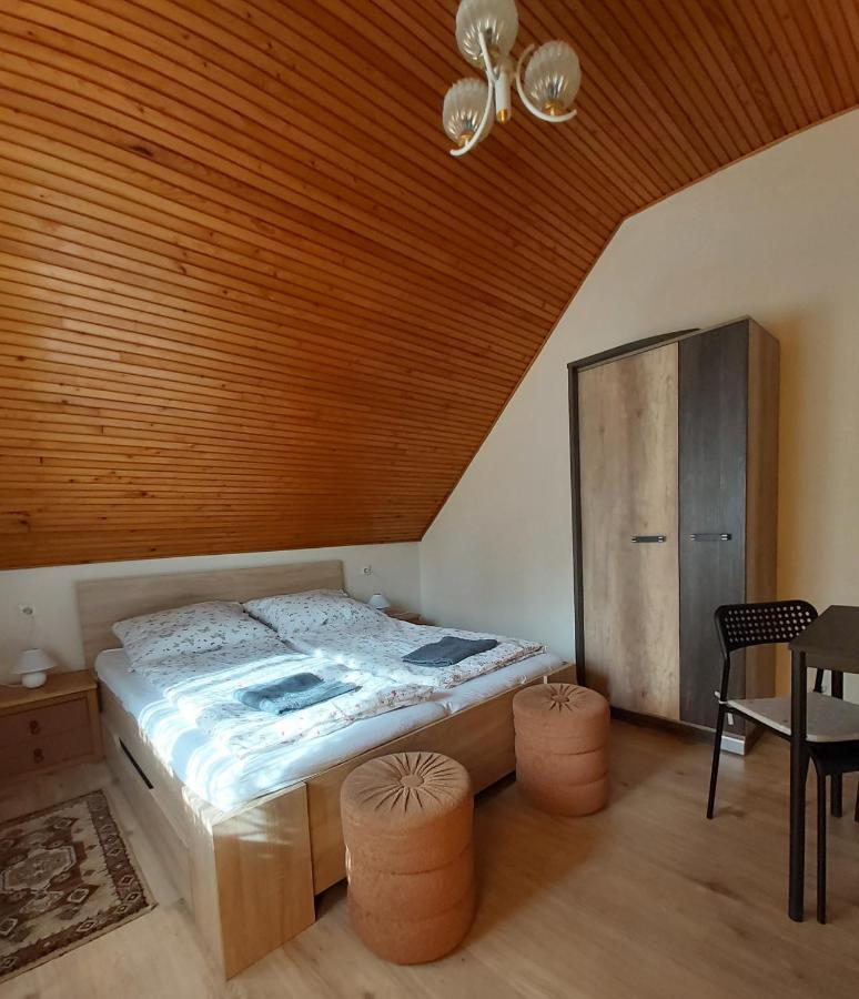Marika-Lak Apartment Сиофок Екстериор снимка